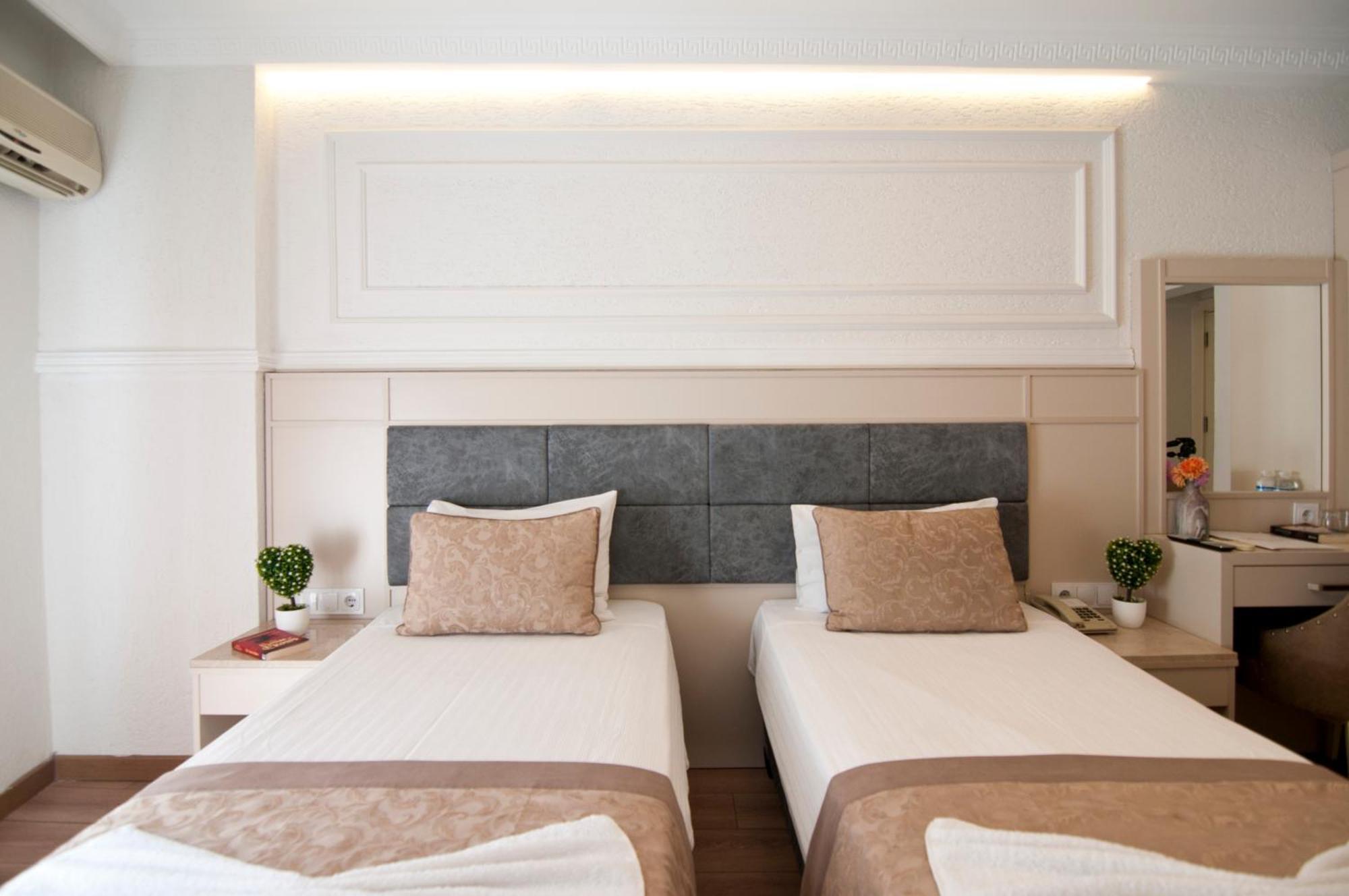 Royce Hotel Istambul Exterior foto