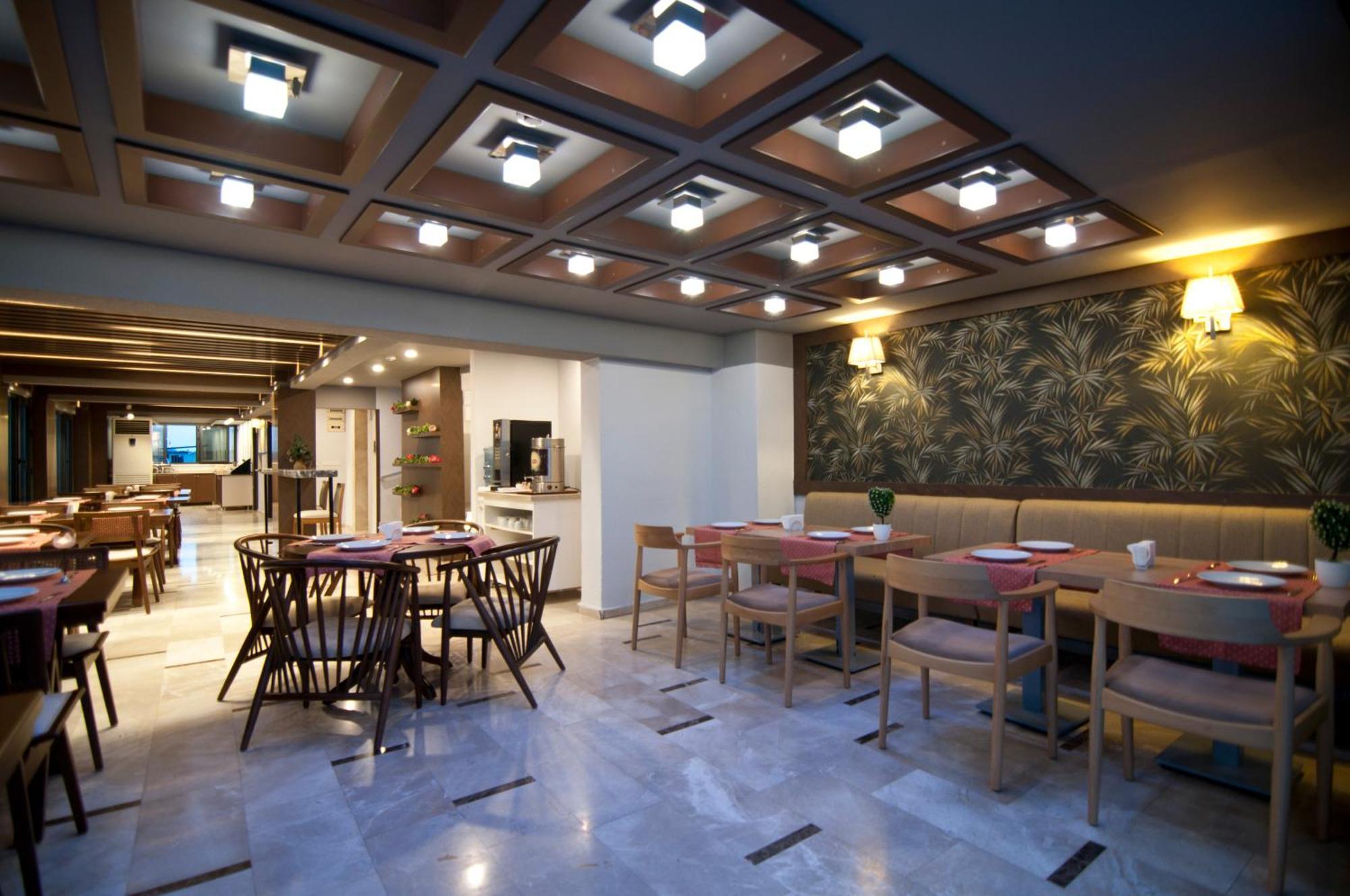Royce Hotel Istambul Exterior foto