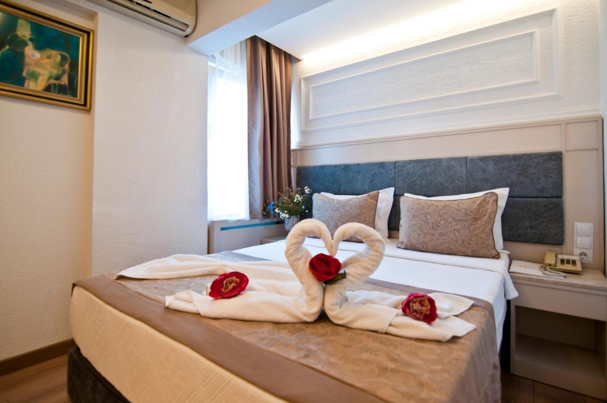 Royce Hotel Istambul Exterior foto